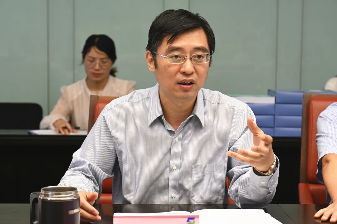 省國資委紀(jì)檢監(jiān)察組組長陳金池督導(dǎo)檢查蘇鹽集團安全生產(chǎn)和疫情防控工作