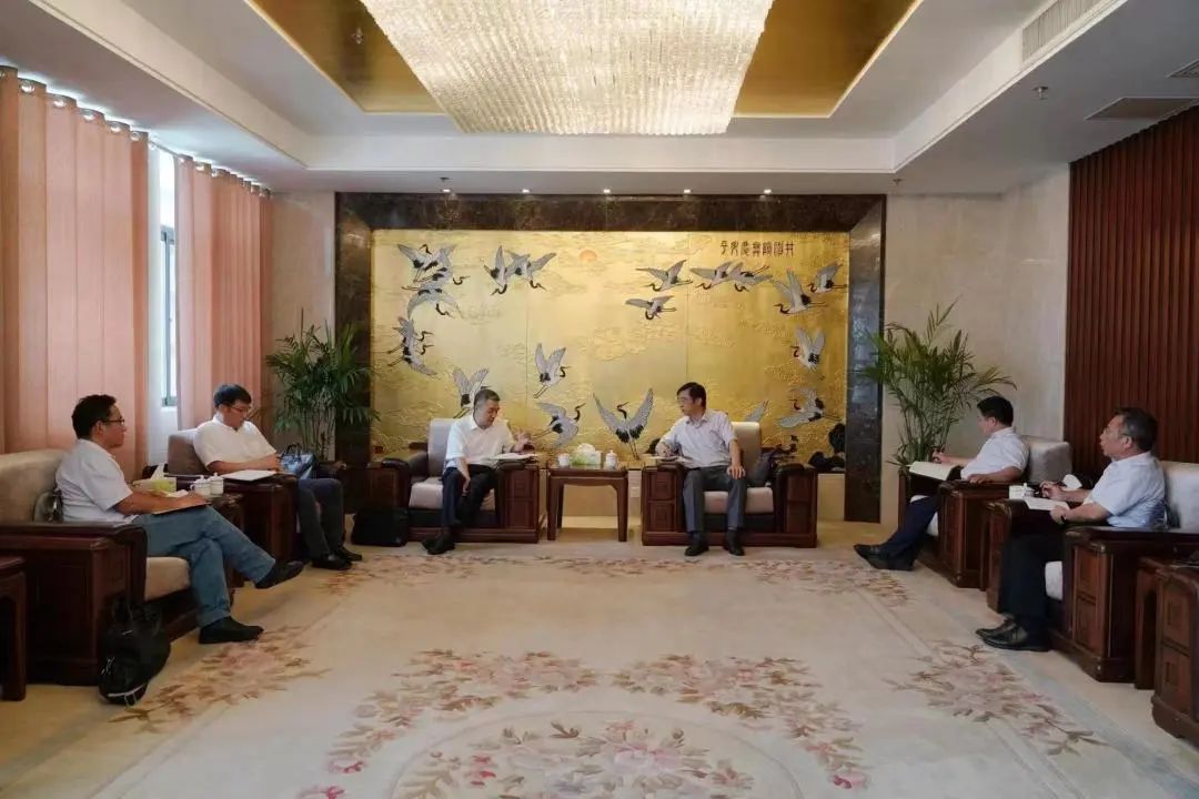 蘇鹽集團黨委書記、董事長章朝陽會見中石油儲氣庫公司執(zhí)行董事、黨委書記熊建嘉