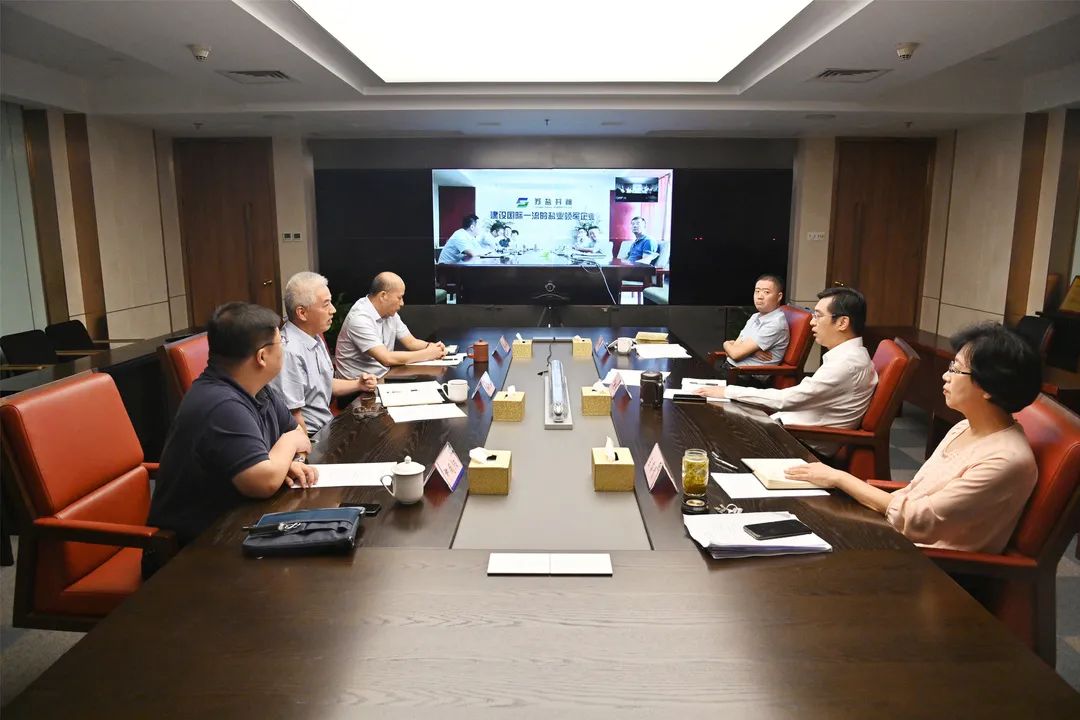 章朝陽強(qiáng)調(diào)堅(jiān)決扛起“勇挑大梁”重大責(zé)任,以實(shí)際行動迎接黨的二十大——蘇鹽集團(tuán)黨委召開書記辦公會專題研究蘇鹽井神公司近期重點(diǎn)工作 章朝陽強(qiáng)調(diào)堅(jiān)決扛起“勇挑大梁”重大責(zé)任,以實(shí)際行動迎接黨的二十大——蘇鹽集團(tuán)黨委召開書記辦公會專題研究蘇鹽井神公司近期重點(diǎn)工作