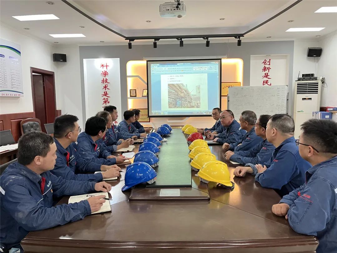 蘇鹽井神熱電分公司黨委丨構建素質提升載體 凝聚創(chuàng)新創(chuàng)效合力 蘇鹽井神熱電分公司黨委丨構建素質提升載體 凝聚創(chuàng)新創(chuàng)效合力